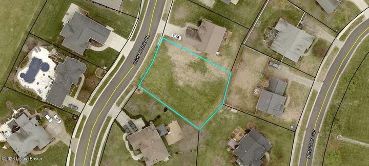 Property Photo: 695 Ashbourne Dr KY 40065
