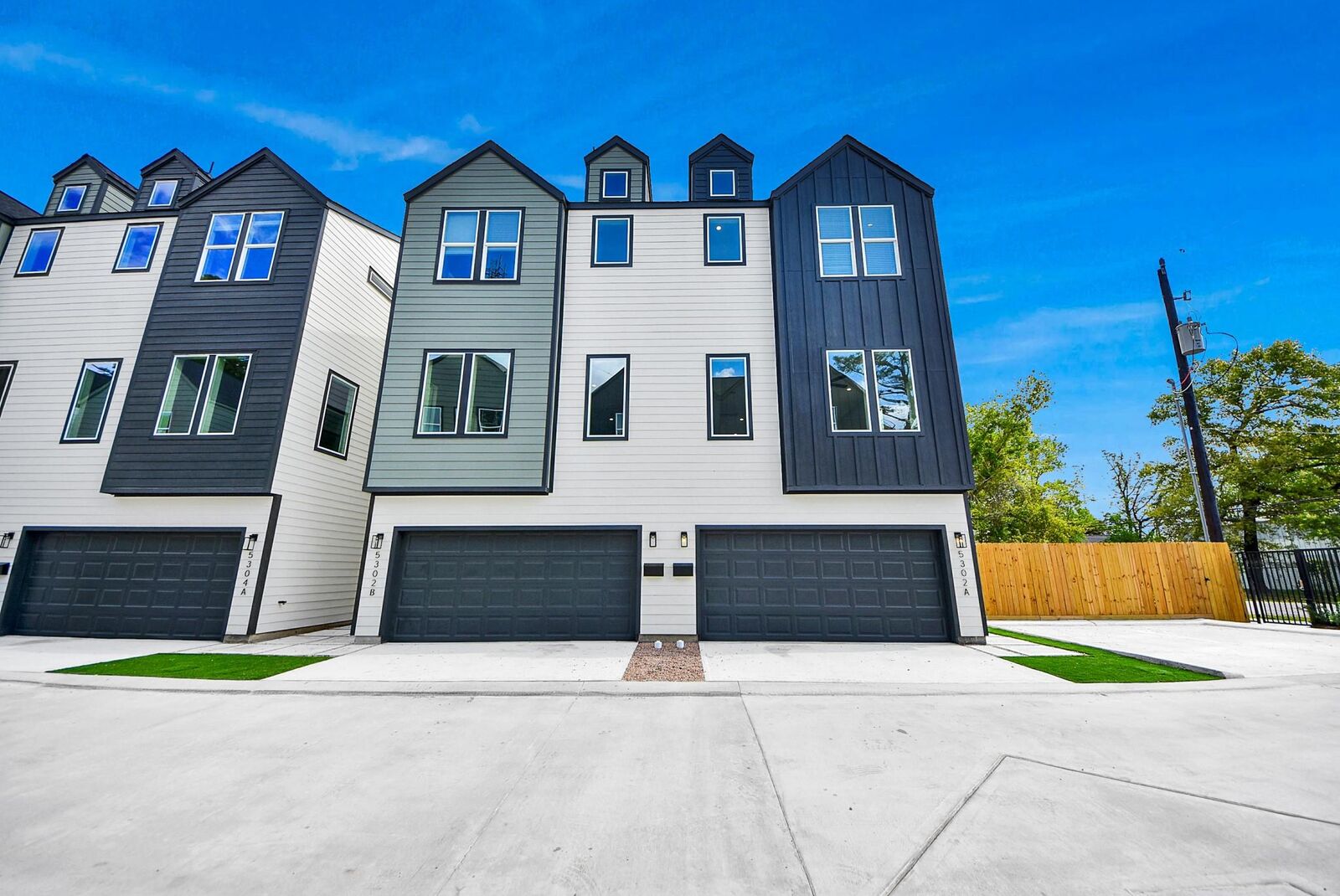 Property Photo:  5314 Kindred Garden Lane  TX 77091 