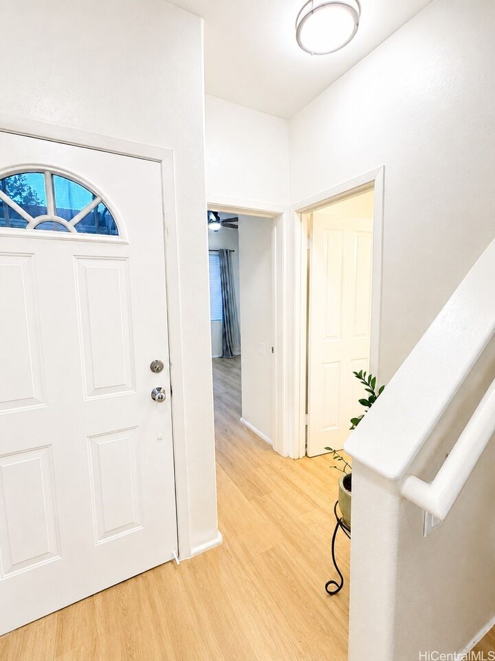 Property Photo:  91-559 Makalea Street  HI 96706 