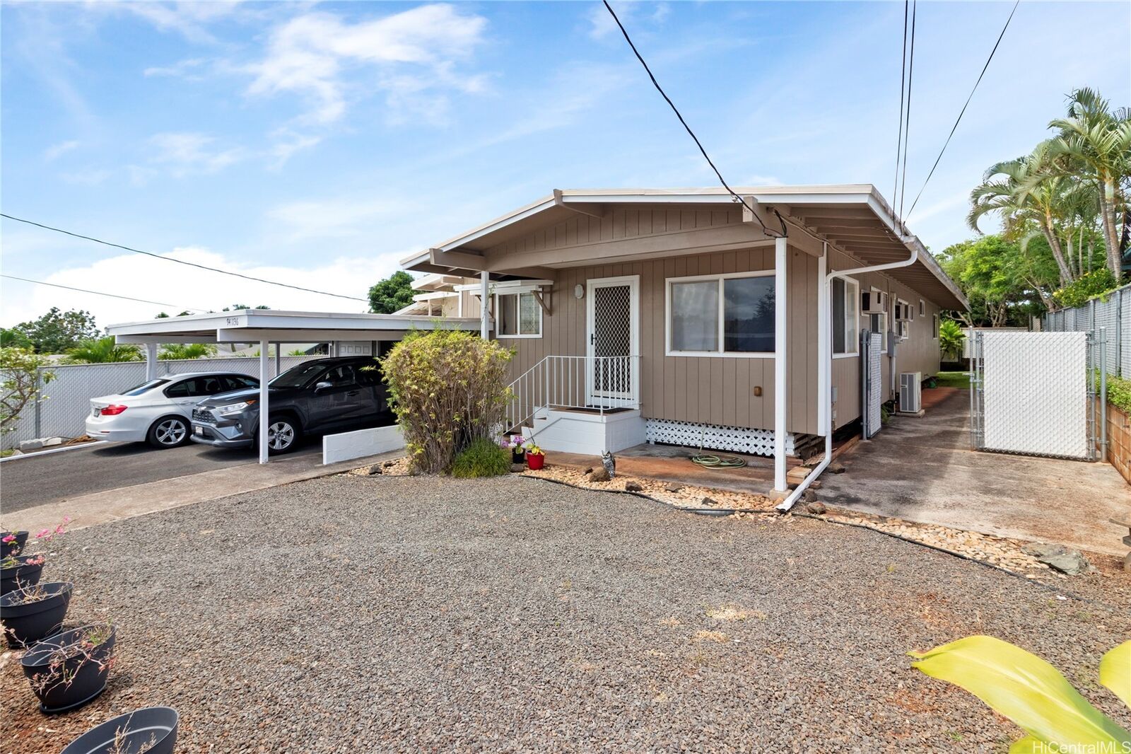 Property Photo:  94-1136 Lumiauau Street  HI 96797 