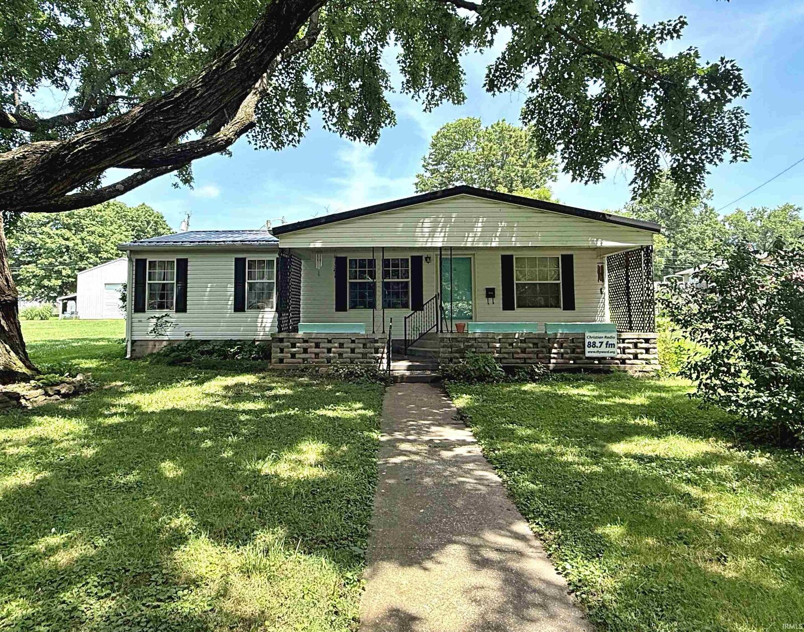 Property Photo:  1506 North Street  IN 47501 