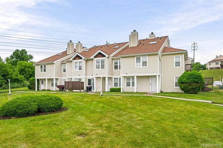 Property Photo:  2119 Whispering Hills  NY 10918 