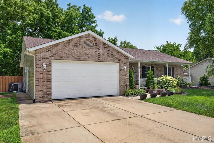 Property Photo: 4826 Cedar Spring Drive IL 62249