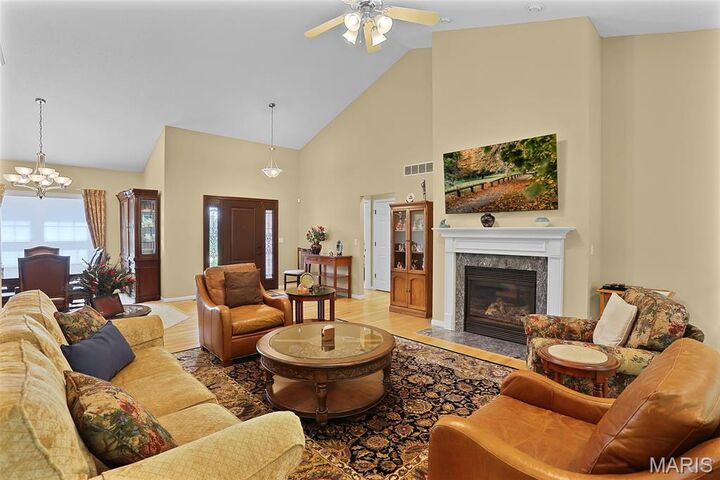 Property Photo:  21 Foxmoor Drive  IL 62062 