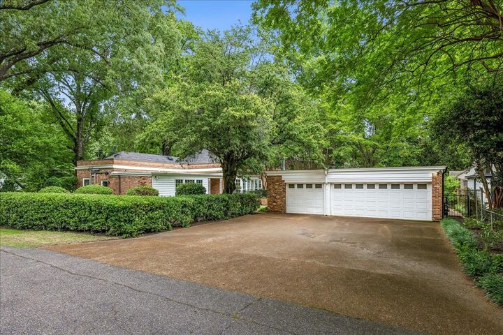 Property Photo:  2923 Midland Ave  TN 38111 