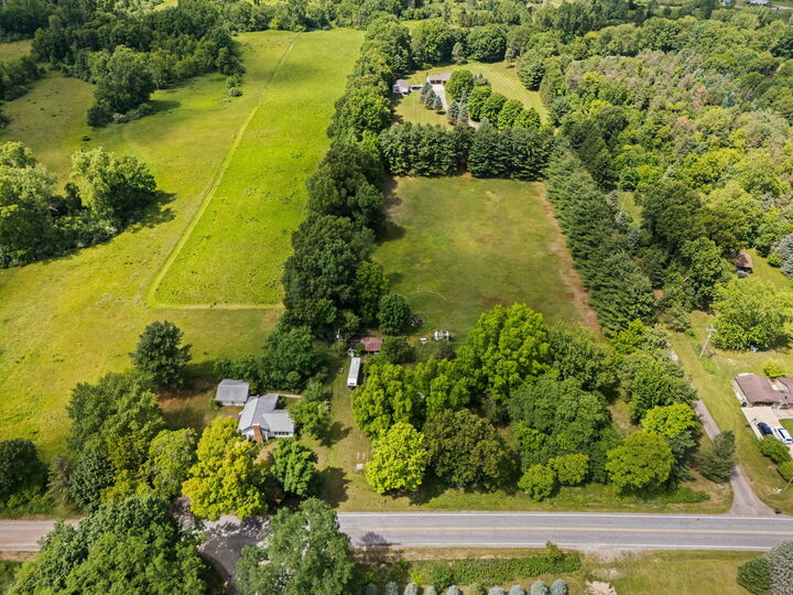 Property Photo: 18250 Bush Road MI 48118