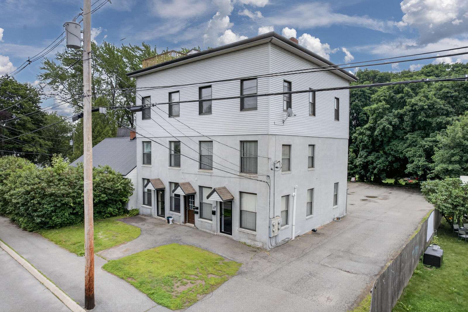 Property Photo:  117 Mill Street  ME 04473 