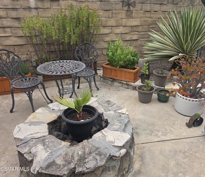 Property Photo:  1117 Bradbury Court  CA 91361 