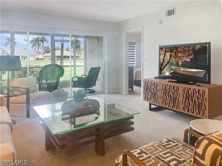 Property Photo: 5936 Cranbrook Way B102 FL 34112