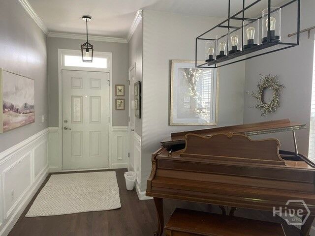 Property Photo:  124 Chapel Lake S  GA  