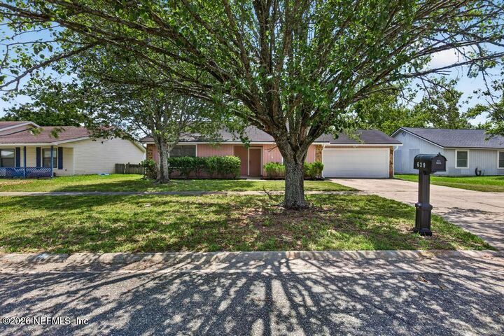 Property Photo:  639 Purcell Drive  FL 32221 
