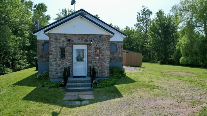 Property Photo:  7682 6 Highway  NS B0K 1K0 
