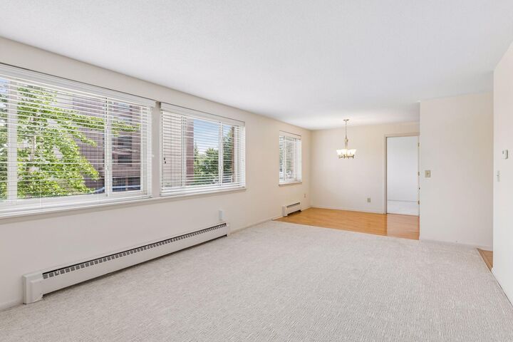 Property Photo: 4400 Upton Avenue S 201 MN 55410