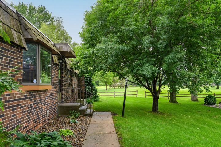Property Photo:  267 Park Avenue S  MN 56301 