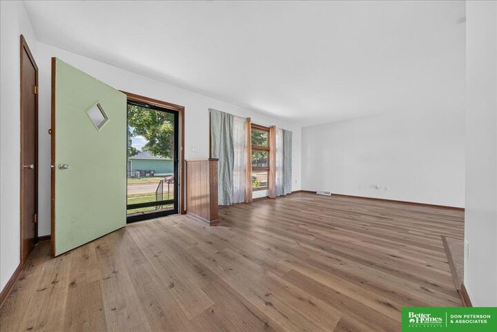 Property Photo:  1762 Austin Lane  NE 68025 