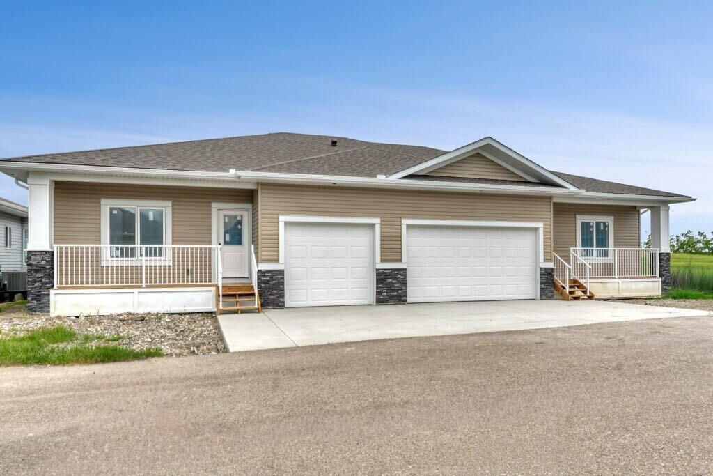 Property Photo:  160 Ridgestone Lane  AB T0L 2A0 