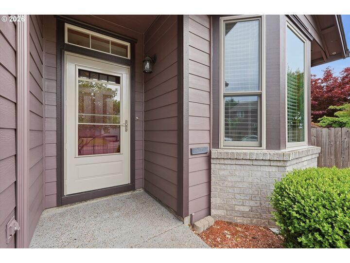 Property Photo:  5611 NE 50th Pl  WA 98661 