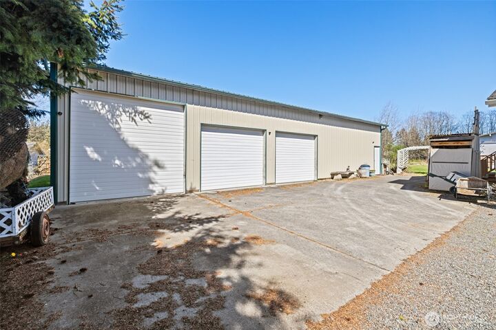 Property Photo:  40  Marsden Road  WA 98362 