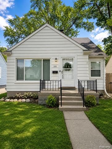 Property Photo:  320 Flowerdale Street  MI 48220 