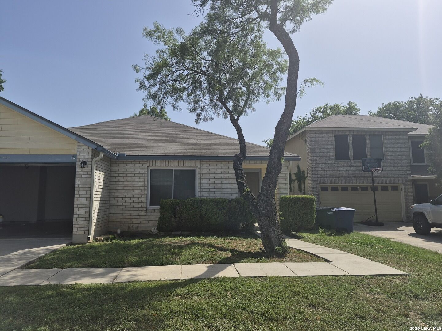 Property Photo: 4414 Stradford Place TX 78217