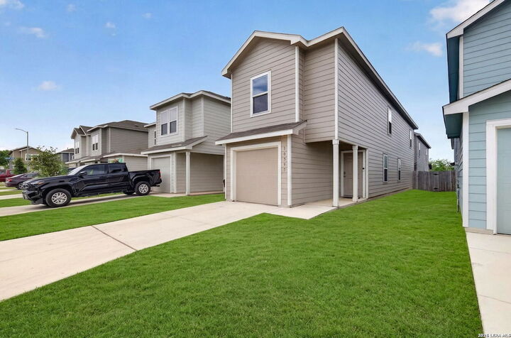 Property Photo:  10957 Presa Way  TX 78223 
