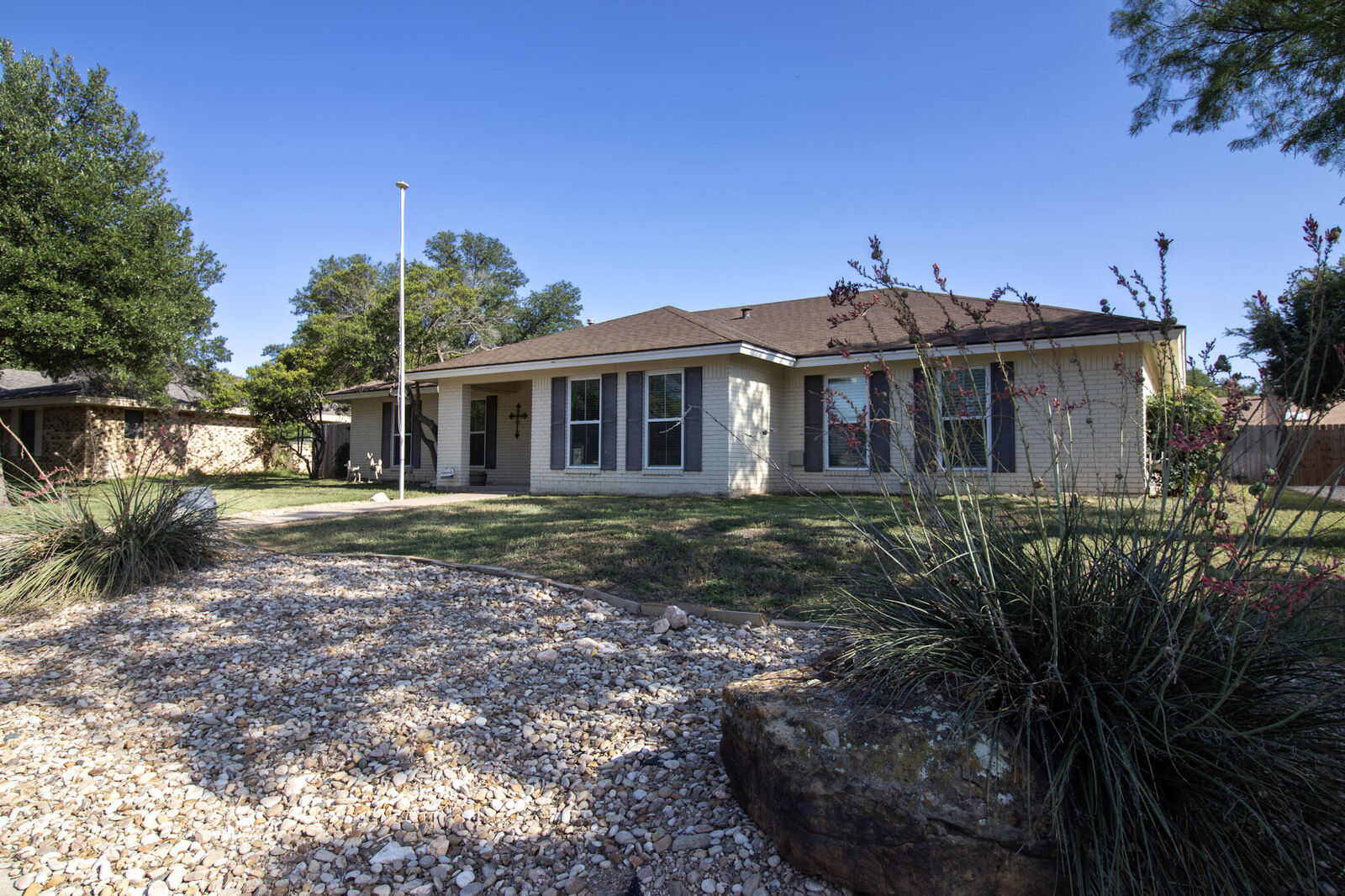 Property Photo: 3105 Southland Boulevard TX 76904