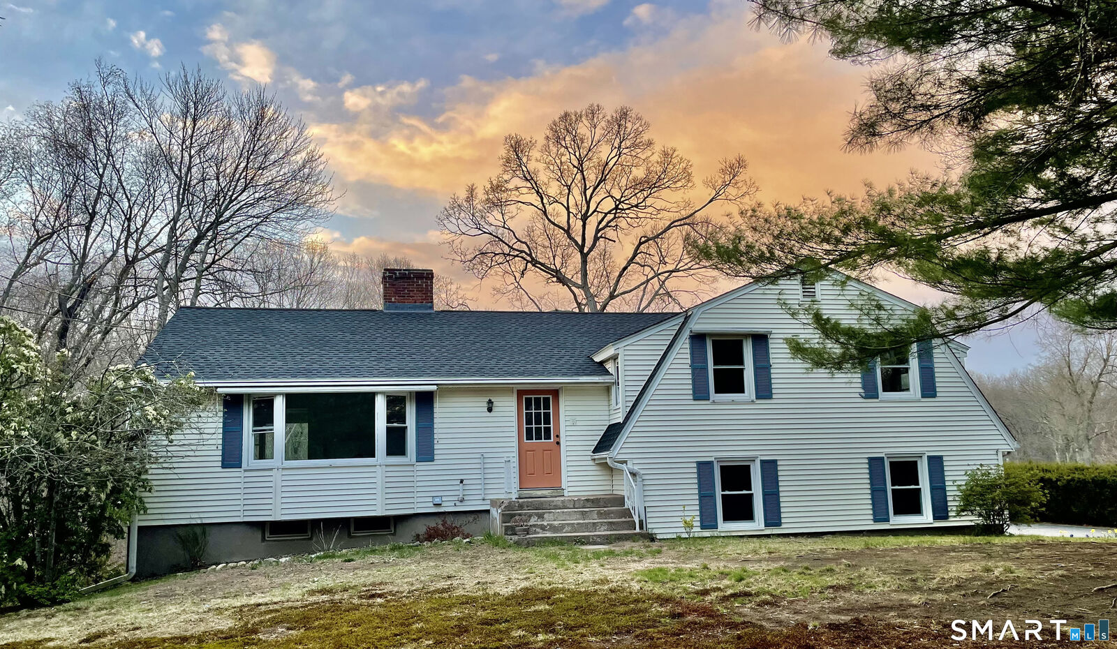 Property Photo:  661 Chestnut Hill Road  CT 06033 