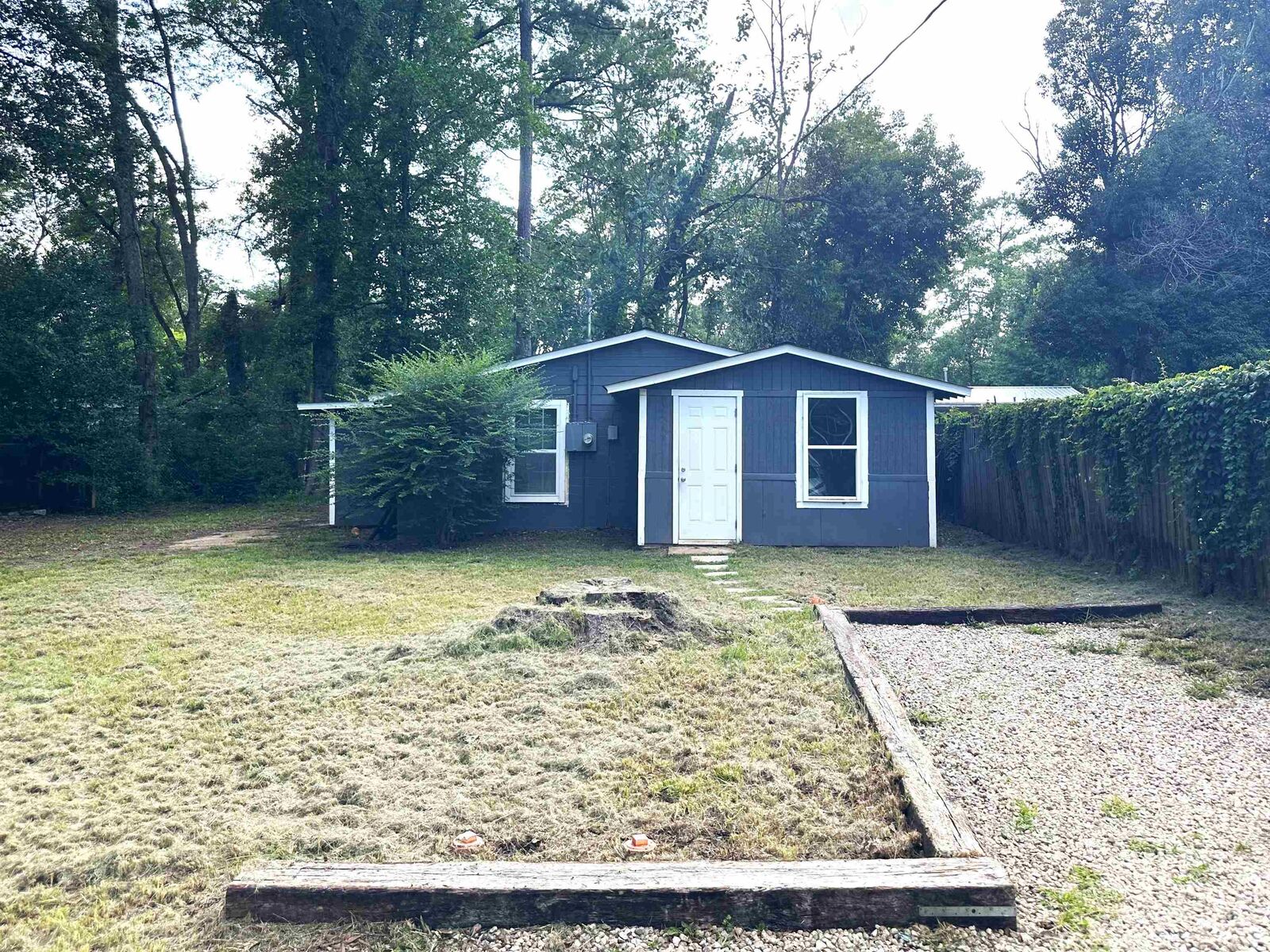Property Photo:  2046 Holmes Street  FL 32310 