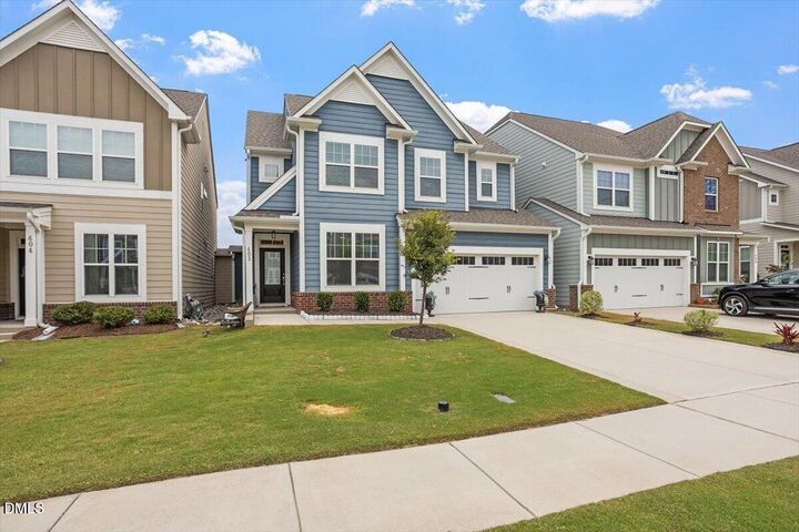 Property Photo: 402 Ressler Street NC 27540