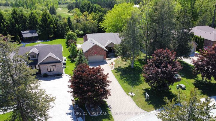 10159 Meadowlily Crescent — photo 1
