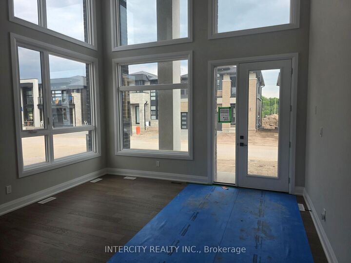 Property Photo: 6353 Sunshine Common ON L2G 7K1