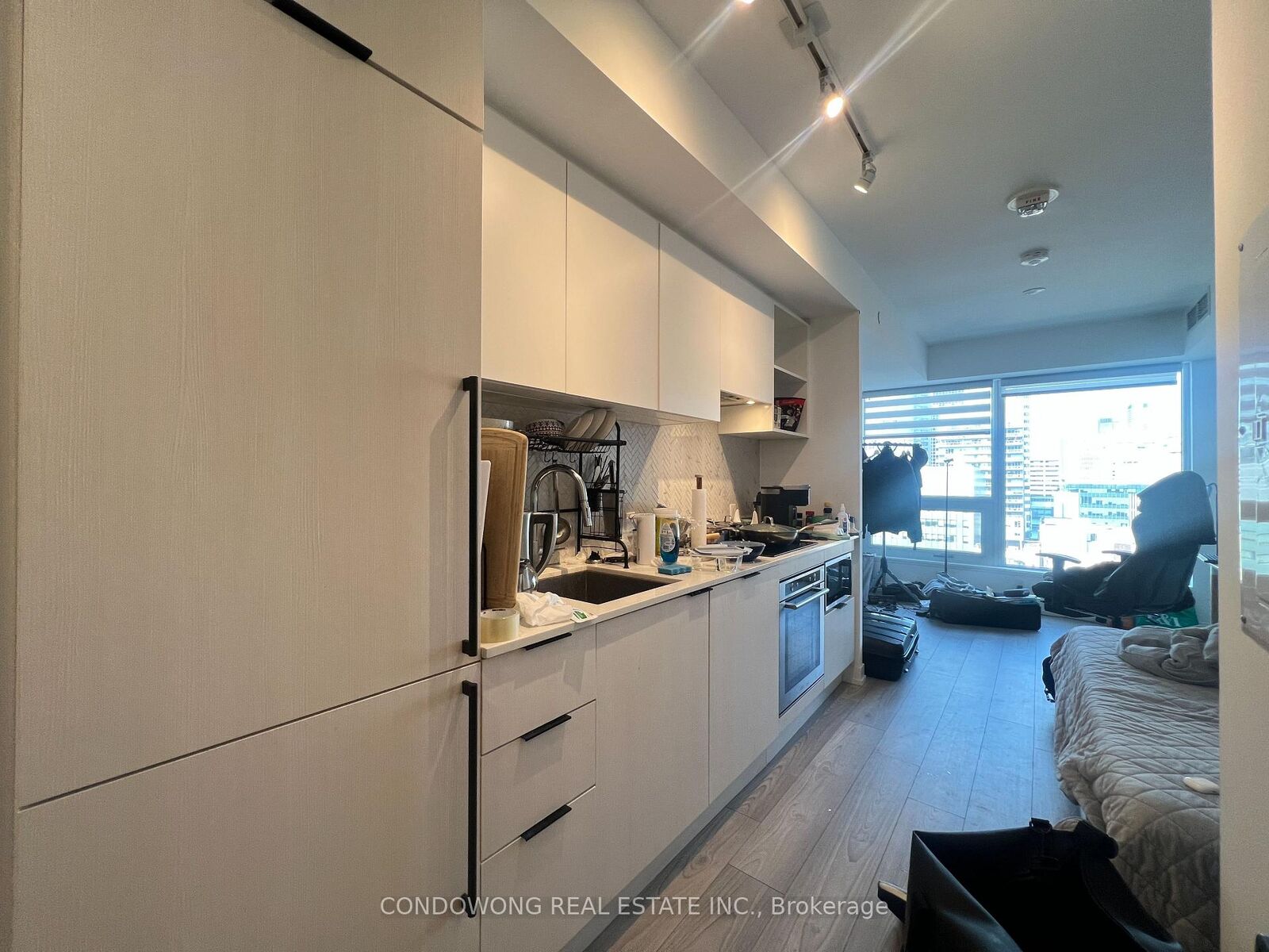 Photo de la propriété:  82 Dalhousie Street 1607  ON M5B 0C5 