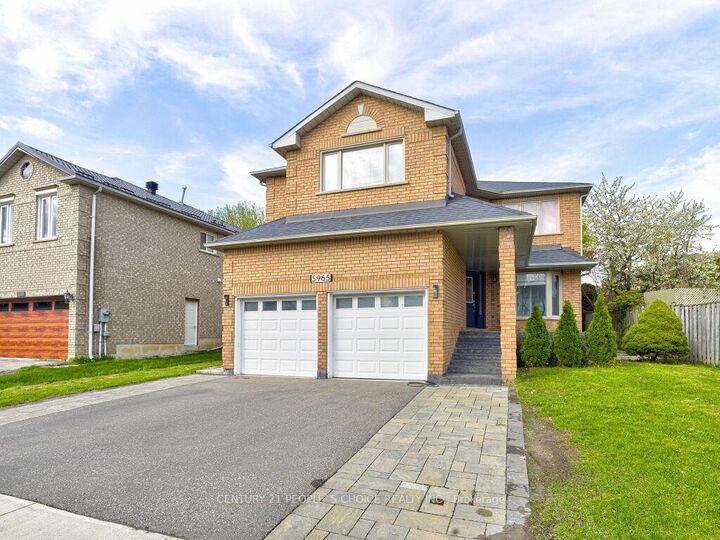 Property Photo: 5965 River Grove Avenue ON L5M 4Z8