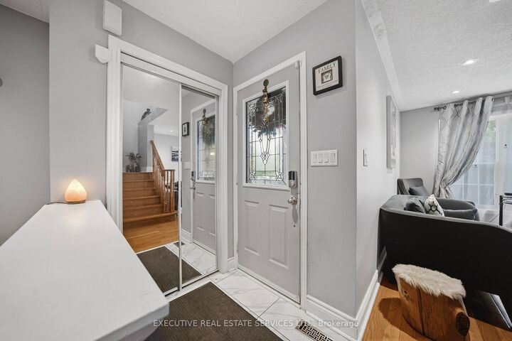 Property Photo: 51 Worthington Avenue ON L7A 1M9