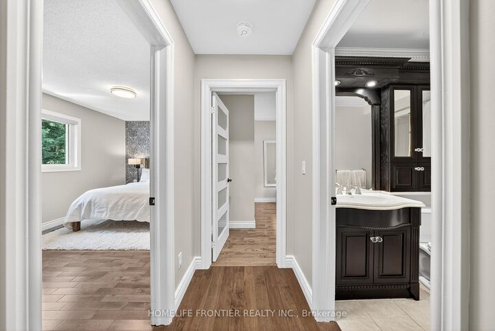 Property Photo: 7896 6th Line ON L0M 1T0