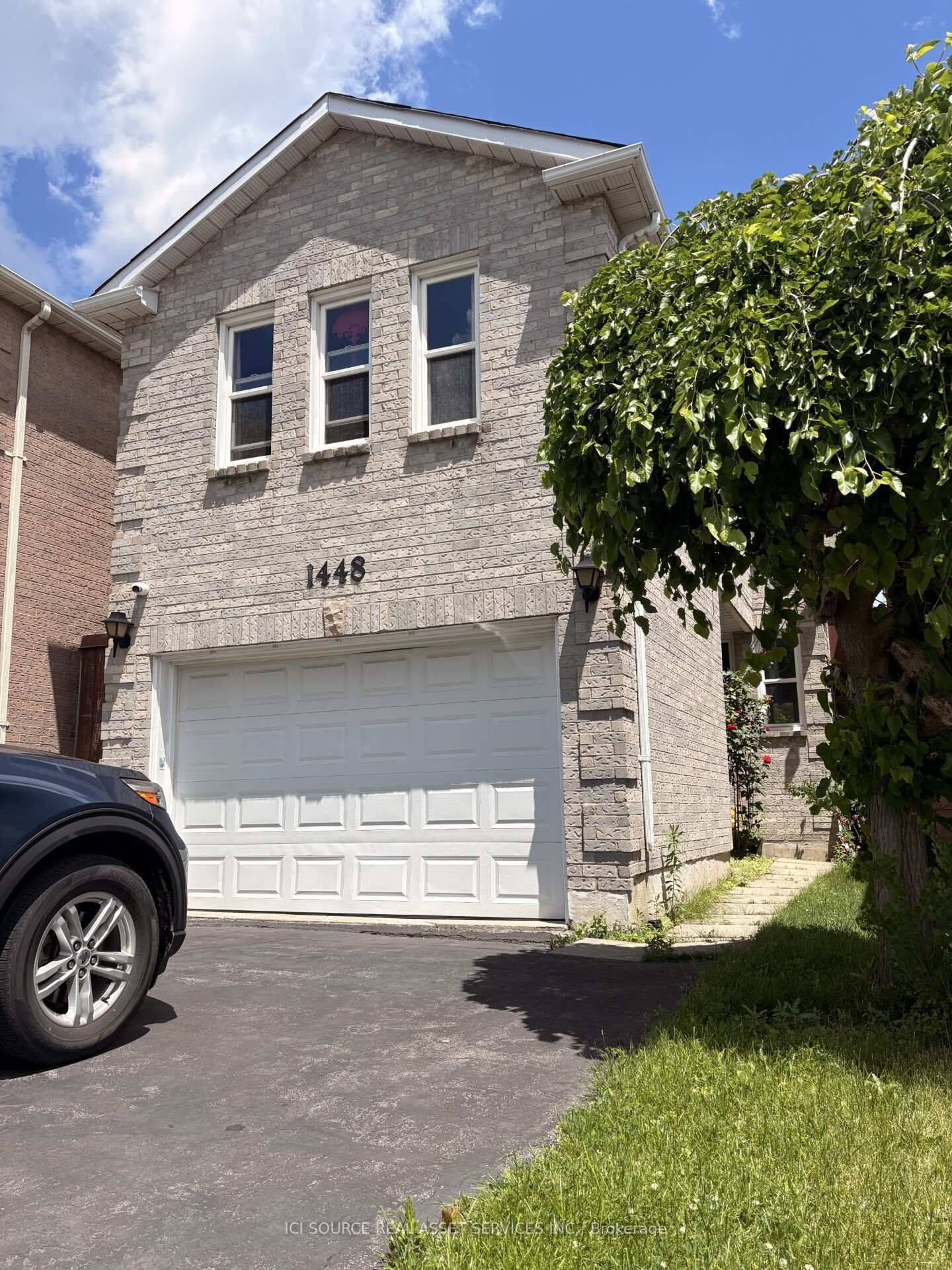Photo de la propriété:  1448 Eddie Shain Drive  ON L6J 7C2 