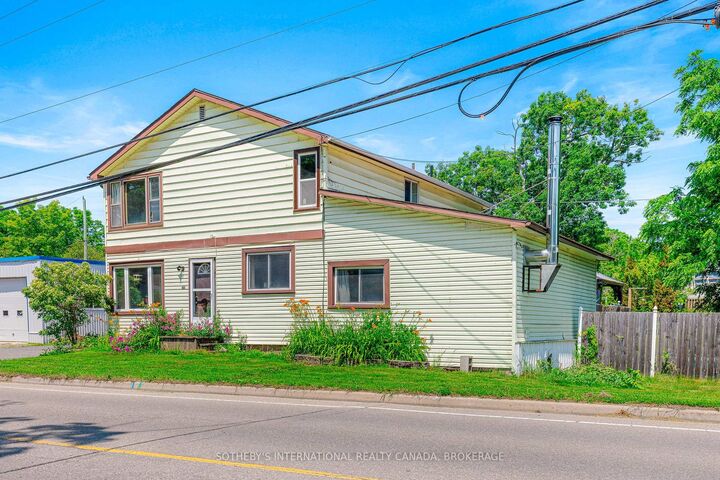 Property Photo:  580 King Street W  ON K7G 2H1 