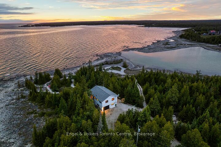 64 Larsen Cove Road N — photo 1