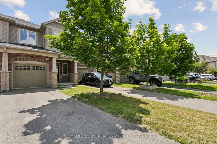 35 Maple Cider Street — photo 1