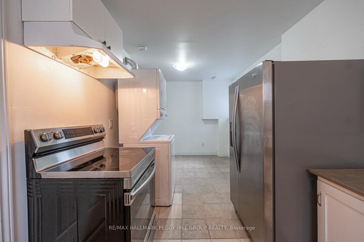 Photo de la propriété:  32 54th Street S Lower  ON L9Z 1W9 