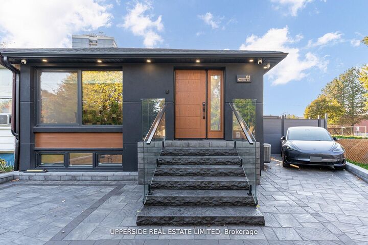 Property Photo: 61 Marlin Court ON L3Y 2W7