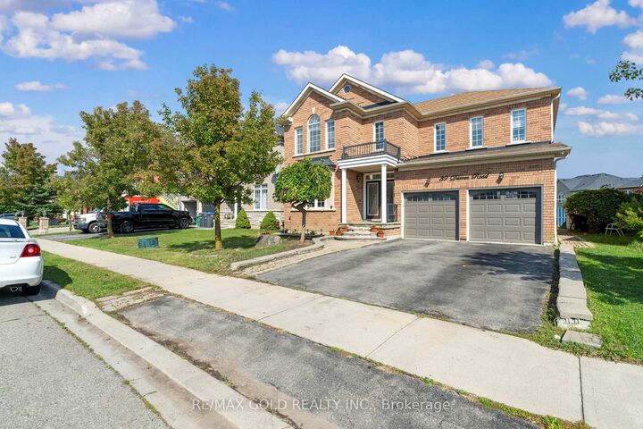 Property Photo: 39 Darren Road ON L6P 1Z5