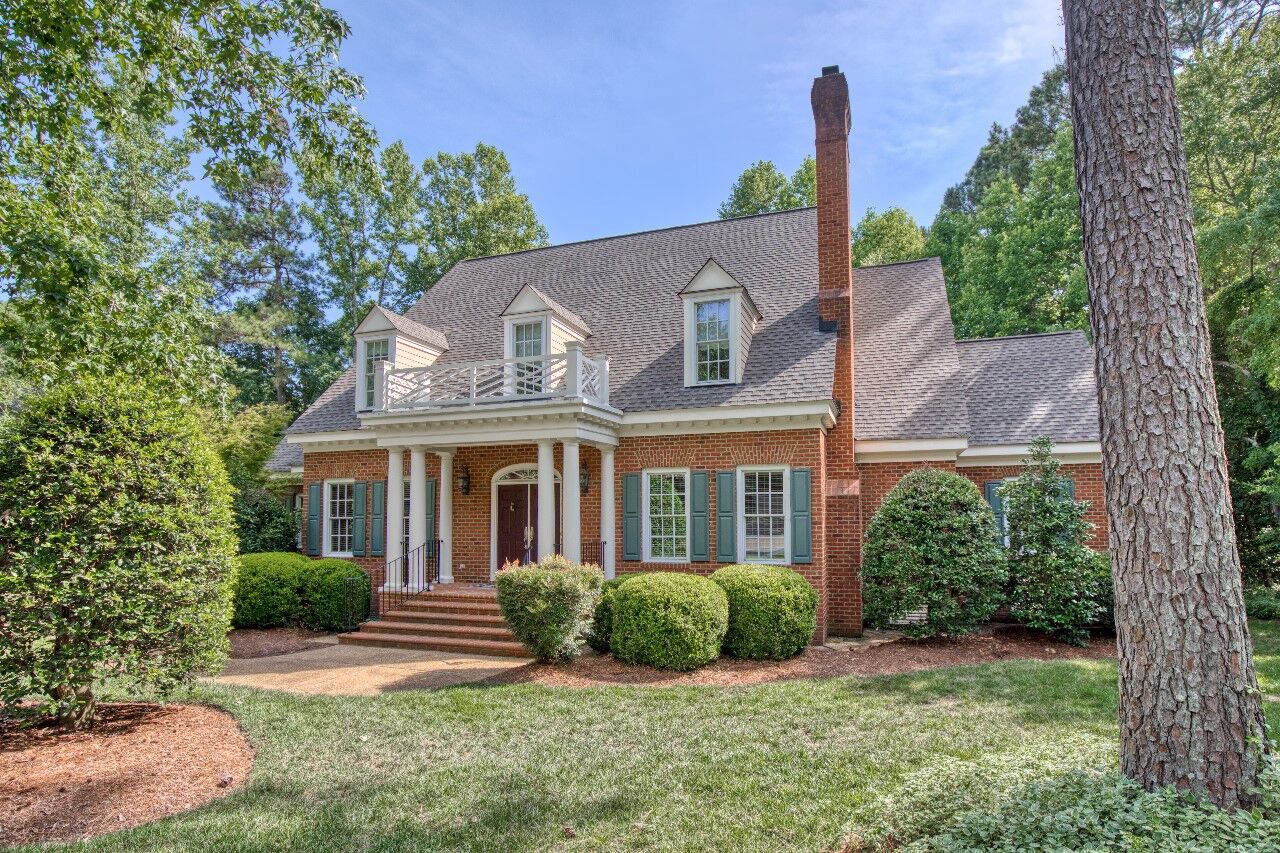 Property Photo:  102 Rosemount  VA 23188 