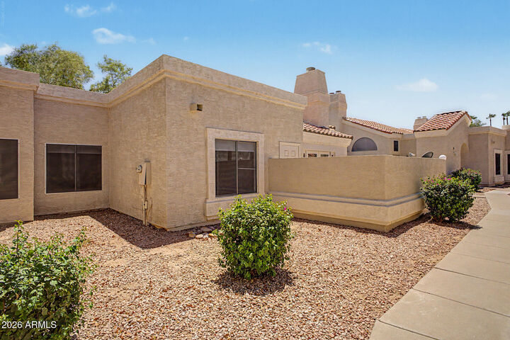 Property Photo:  1111 W Summit Place 77  AZ 85224 