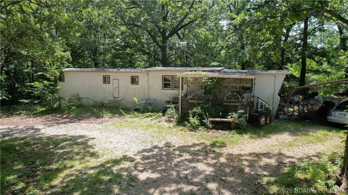 Property Photo: 5546 N State Highway 7 MO 65020