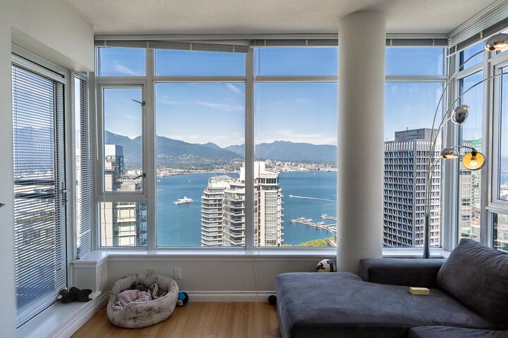 1211 Melville Street 2905 — photo 1