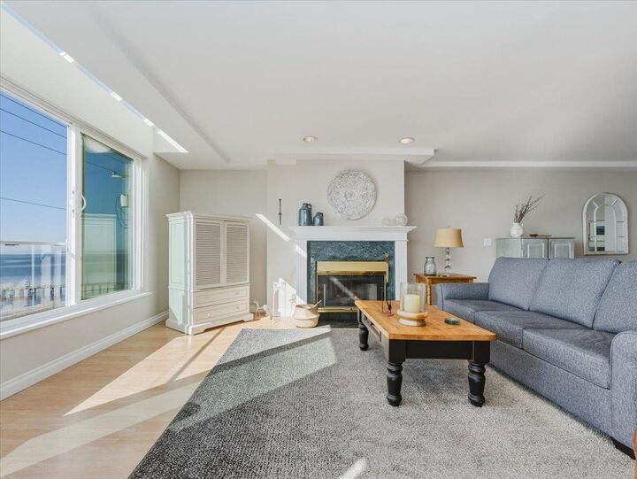 Property Photo: 15165 Marine Drive 303 BC V4B 1C5