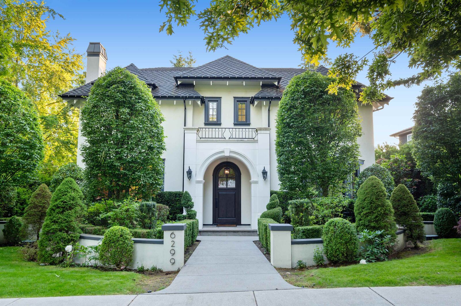 Property Photo: 6299 Angus Drive BC V6M 3P2