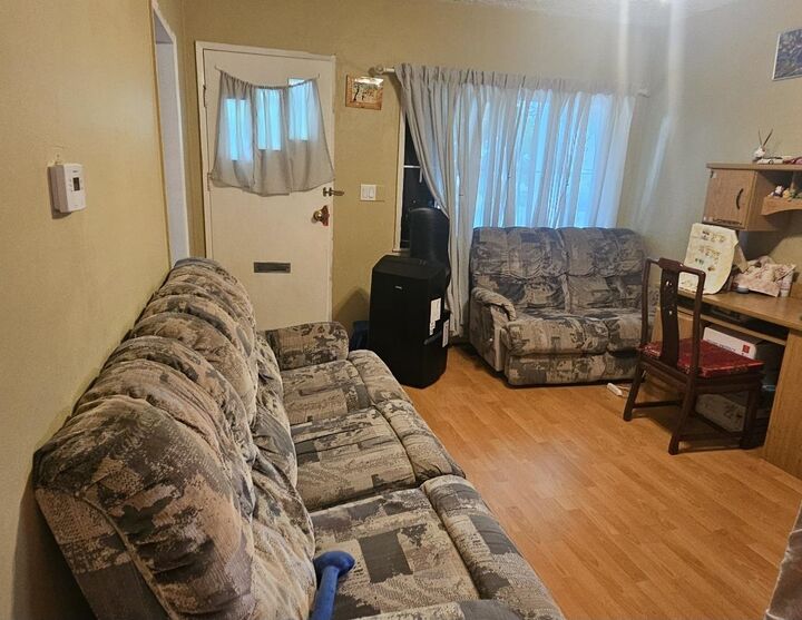 Property Photo: 5350 Cecil Street BC V5R 4E5