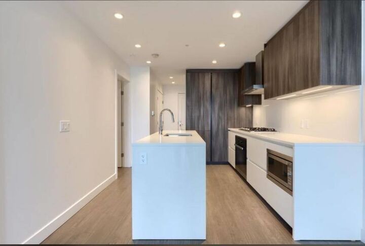 Property Photo:  6328 No 3 Road 1xxx  BC V6Y 0L6 